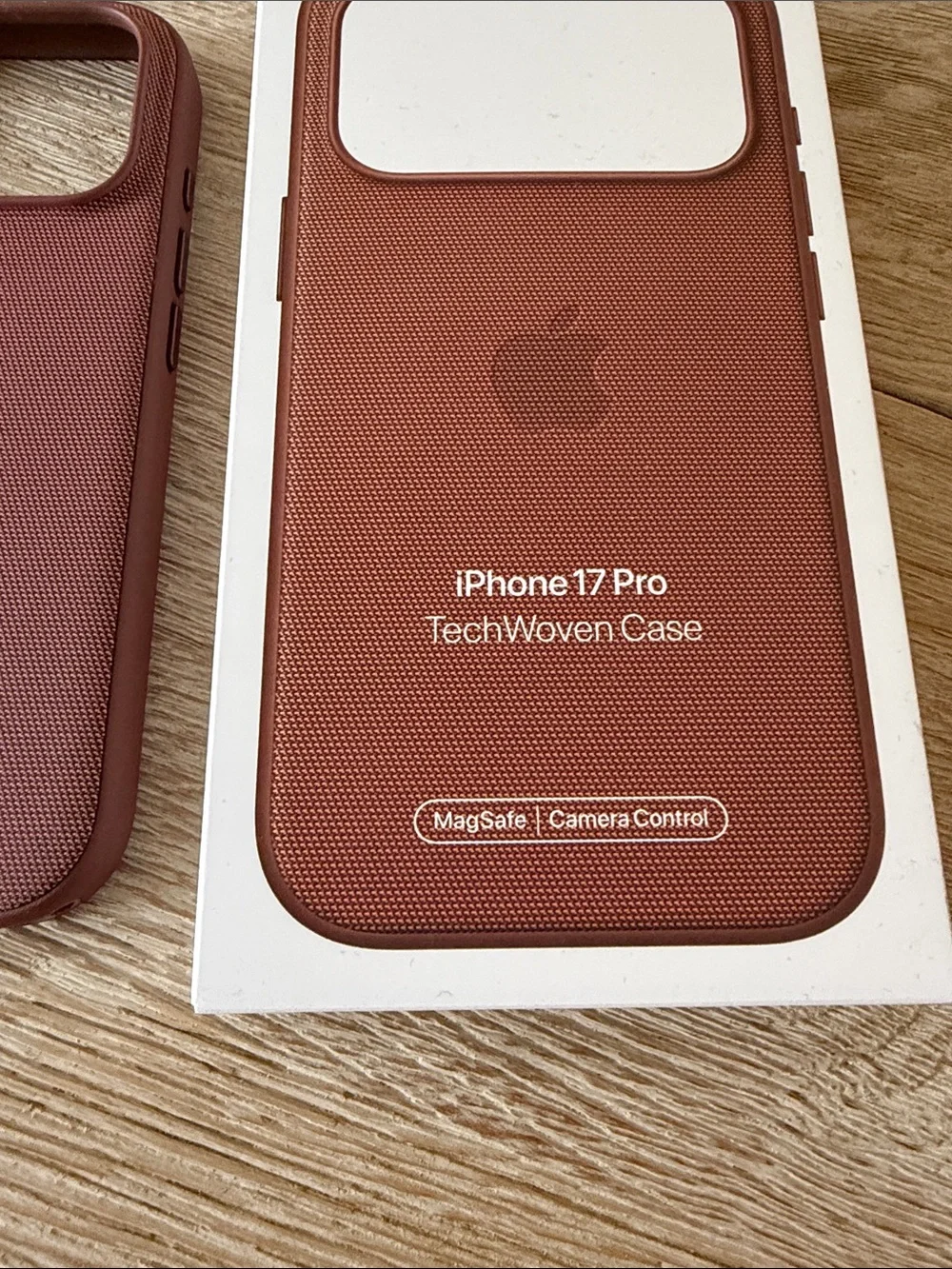 Apple Techwoven iPhone 17 Pro Case in Sienna